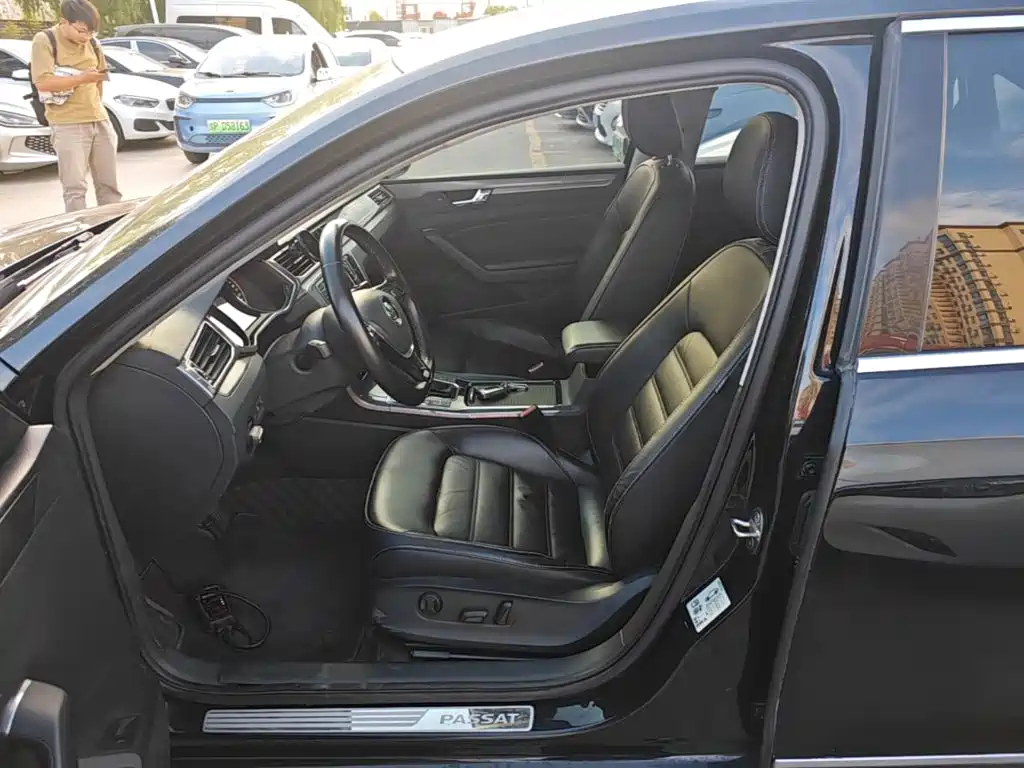Volkswagen Passat — миниатюра 15