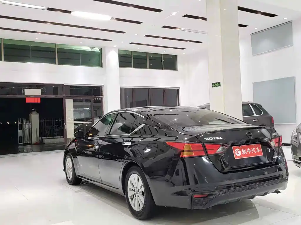 Nissan Teana — миниатюра 11