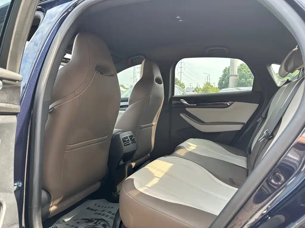 BYD Qin PLUS — миниатюра 10
