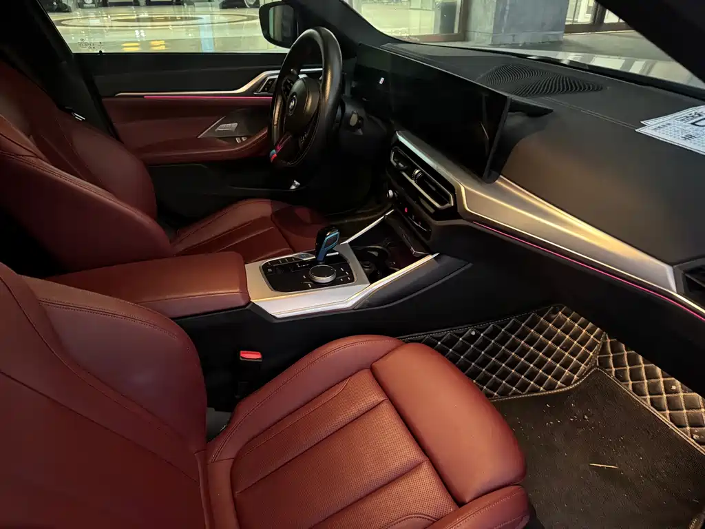 BMW i4 — миниатюра 5