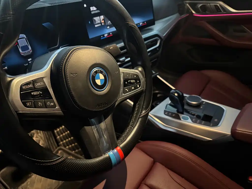 BMW i4 — миниатюра 16