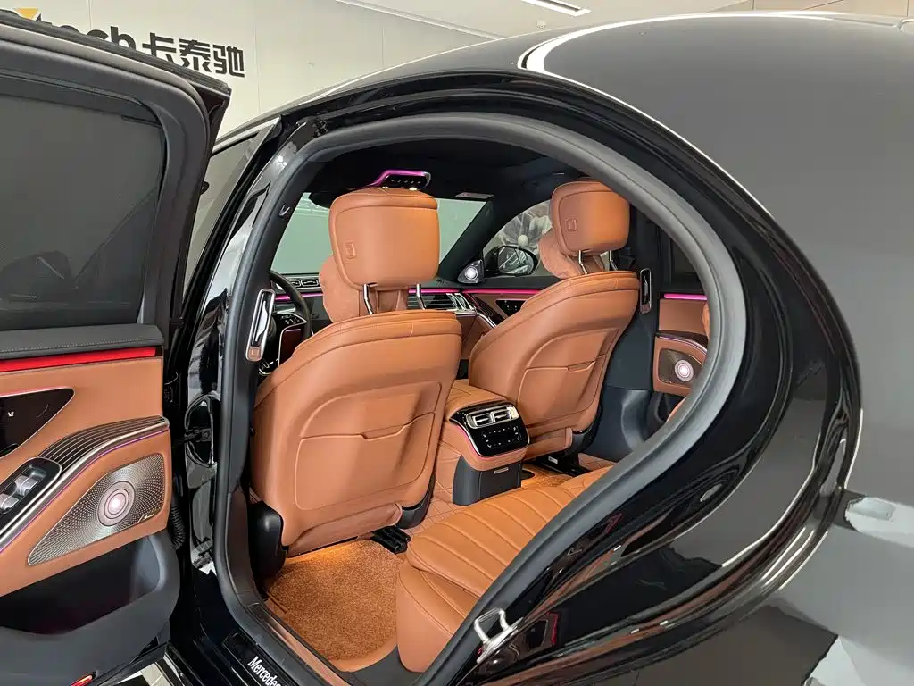 Mercedes-Benz S-Class — миниатюра 22