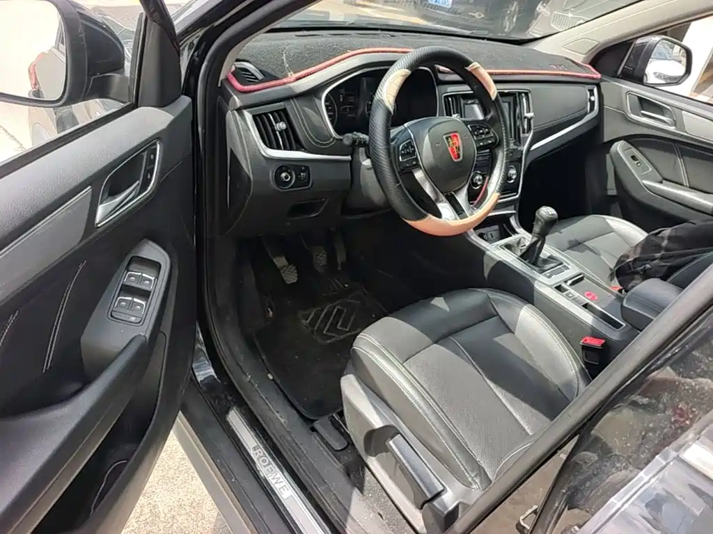 Roewe RX5 — миниатюра 21
