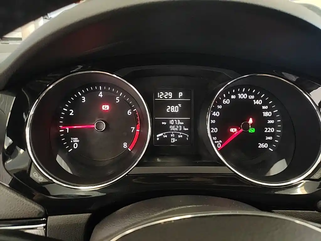 Volkswagen Sagitar — миниатюра 12
