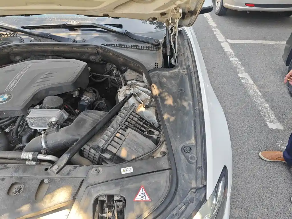 BMW 5 Series — миниатюра 20