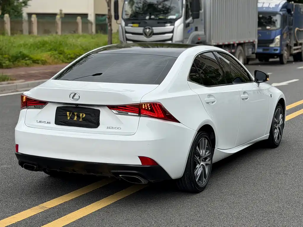 Lexus IS 300 F SPORT Edition, фото 9