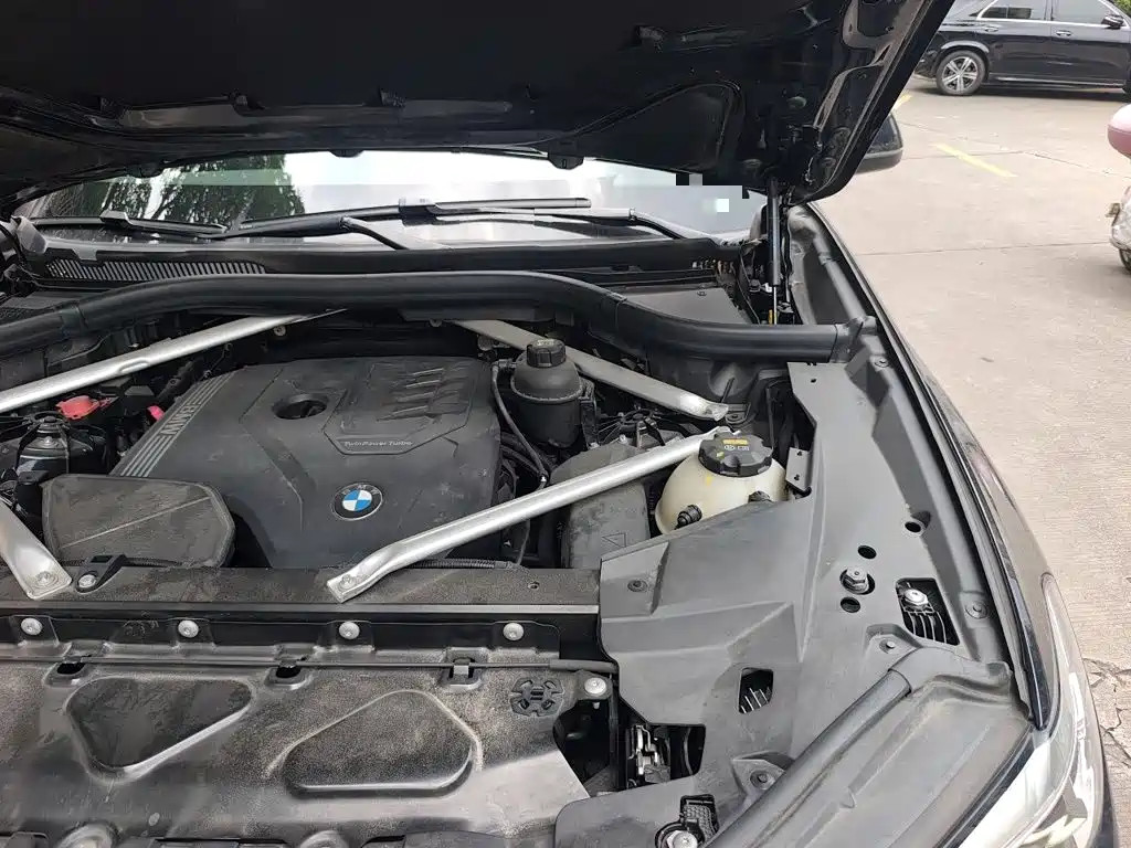 BMW X5 (Import) — миниатюра 23