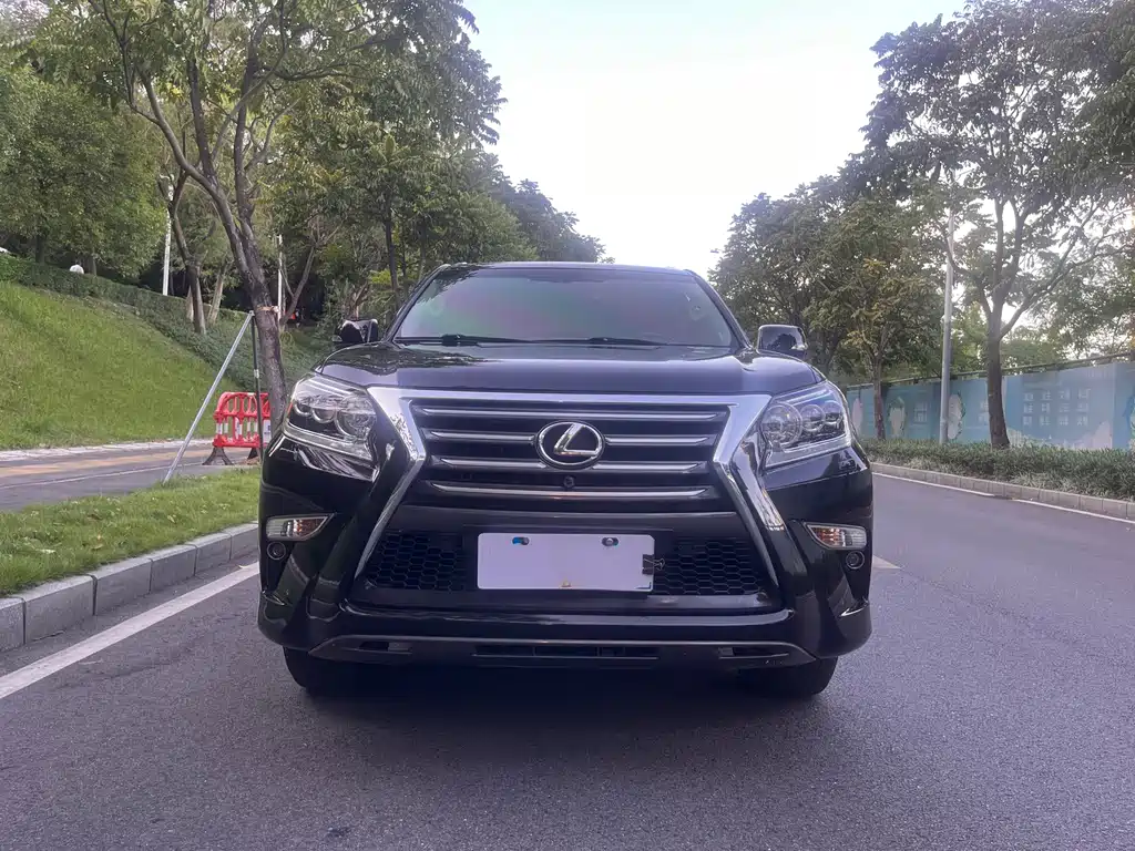 Lexus GX — миниатюра 2