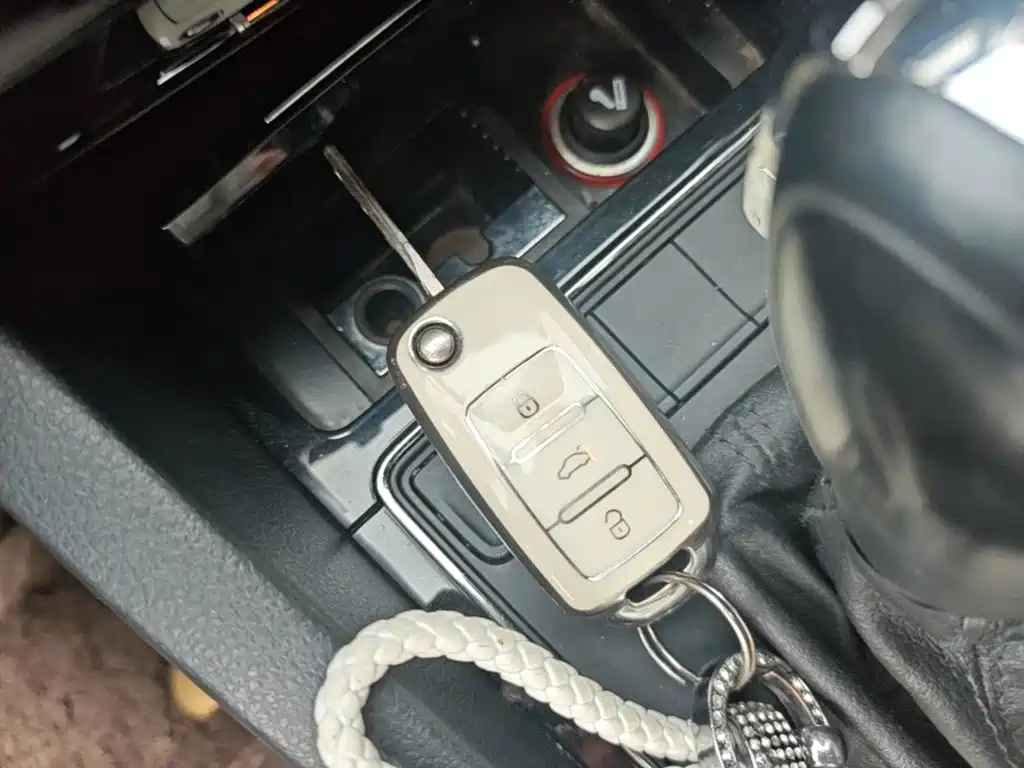 Volkswagen Sagitar — миниатюра 9
