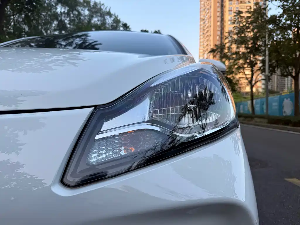 Changan Benben E-Star — миниатюра 15