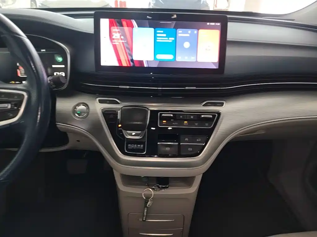 Roewe iMAX8 — миниатюра 13