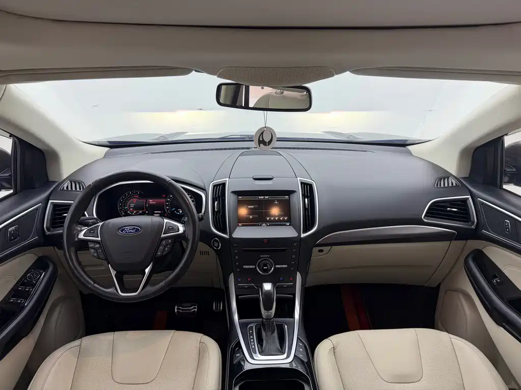 Ford Edge — миниатюра 12