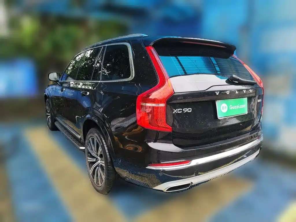 Volvo XC90 — миниатюра 4