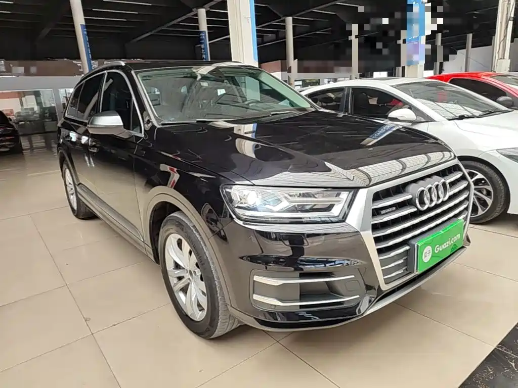 Audi Q7 — миниатюра 4