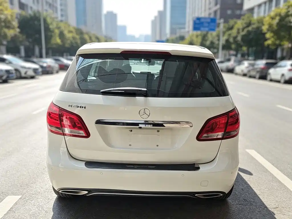 Mercedes-Benz B-Class — миниатюра 8