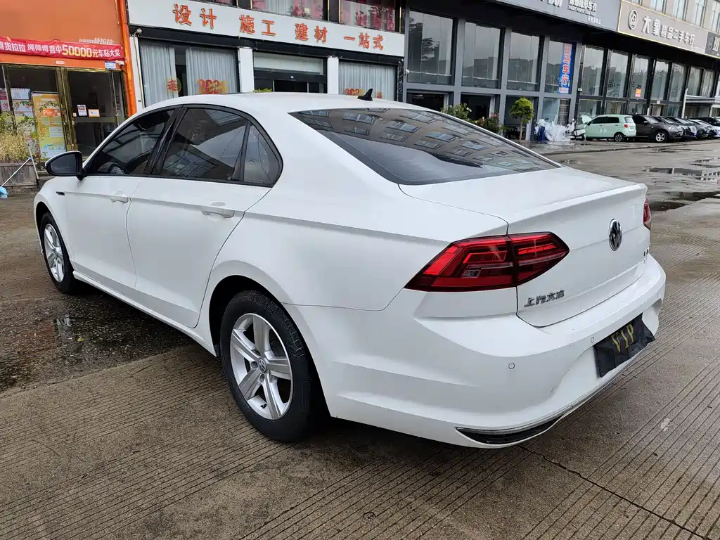 Volkswagen Lamando — миниатюра 4