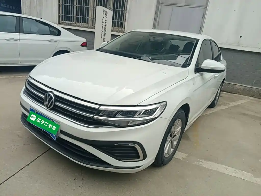 Volkswagen Bora — миниатюра 2