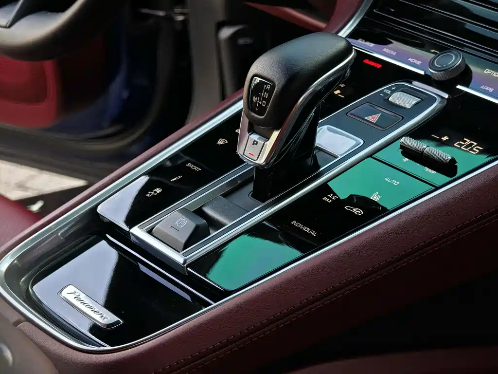 Porsche Panamera — миниатюра 8