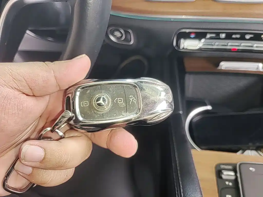 Mercedes-Benz GLE New Energy — миниатюра 9