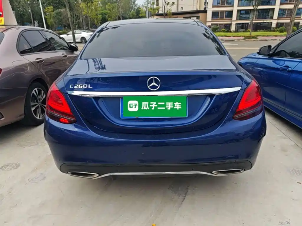 Mercedes-Benz C-Class — миниатюра 6