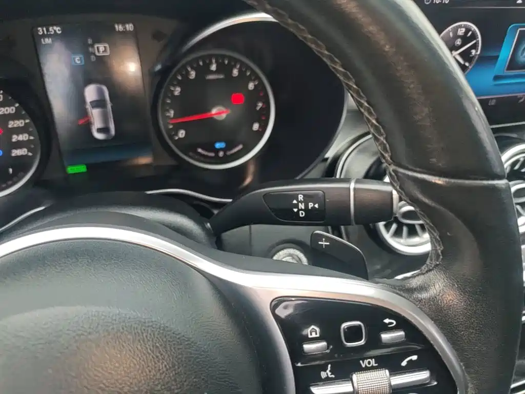 Mercedes-Benz C-Class — миниатюра 14
