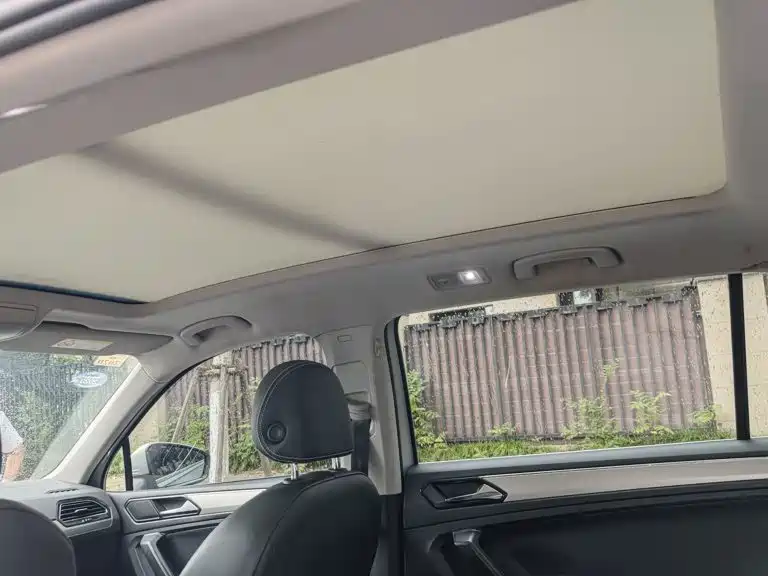 Volkswagen Tiguan L — миниатюра 20