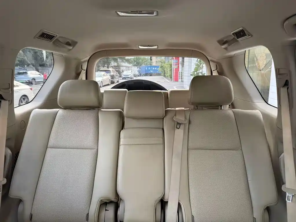 Toyota Prado (Import) — миниатюра 12