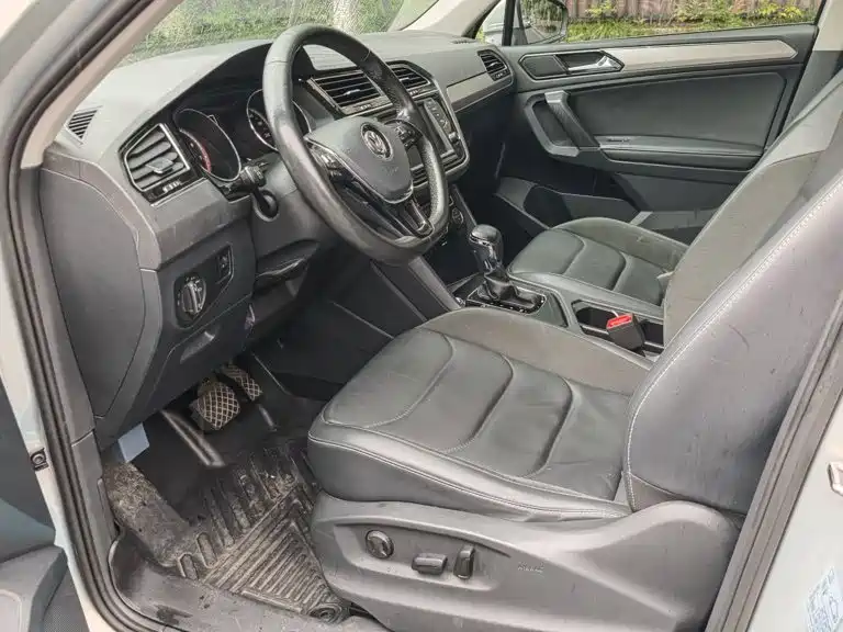 Volkswagen Tiguan L — миниатюра 18