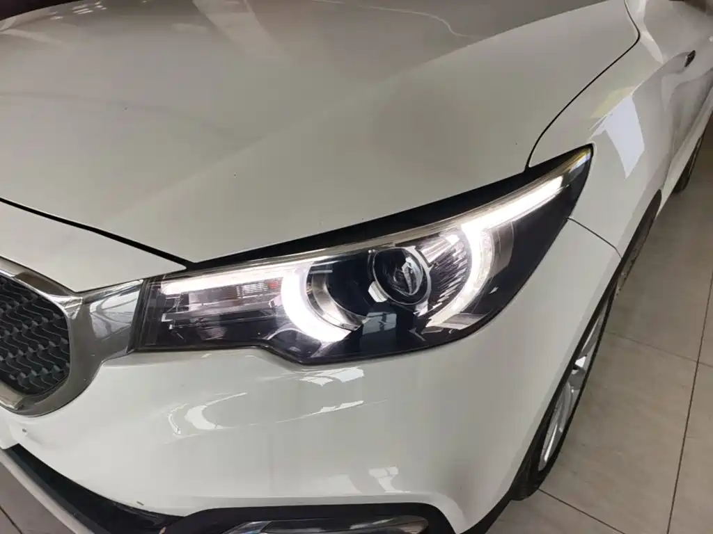 MG ZS — миниатюра 24