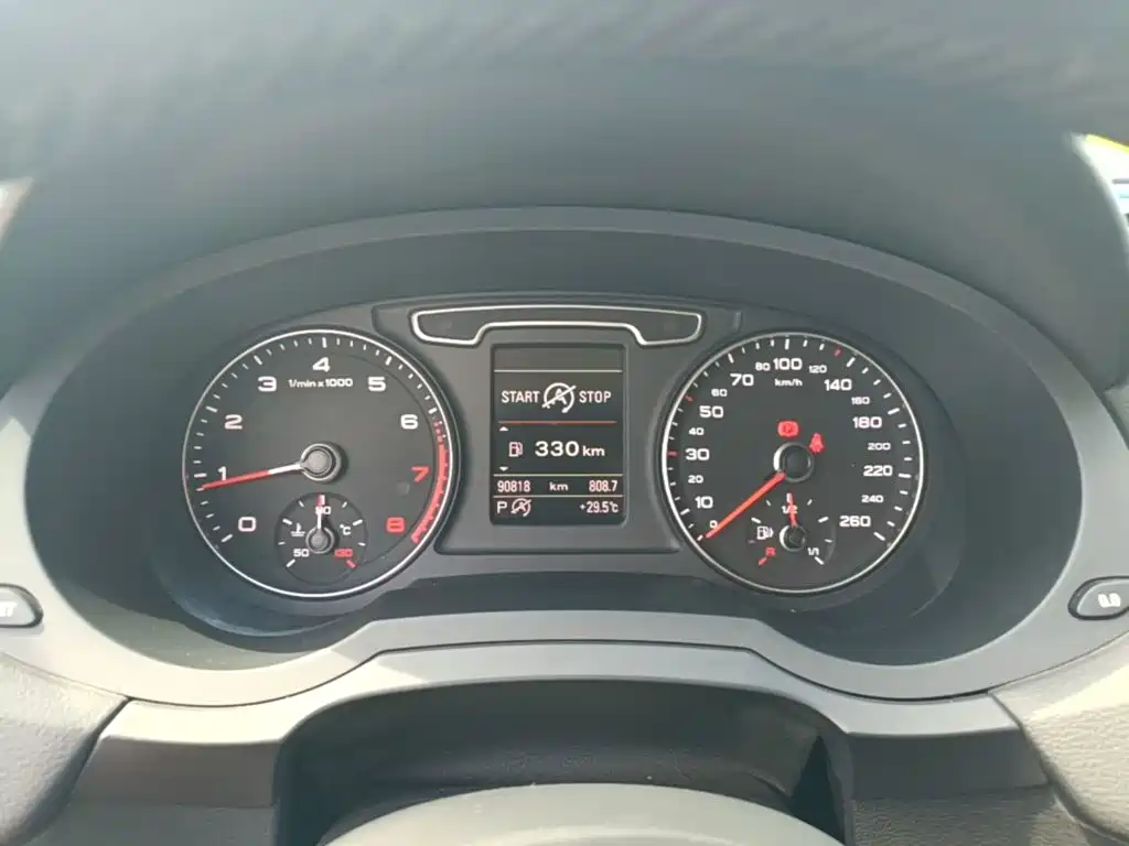 Audi Q3 — миниатюра 12