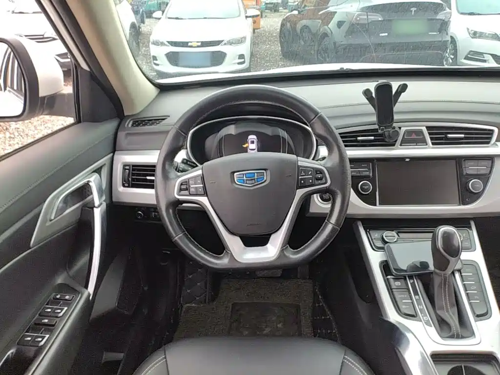 Geely Boyue — миниатюра 11