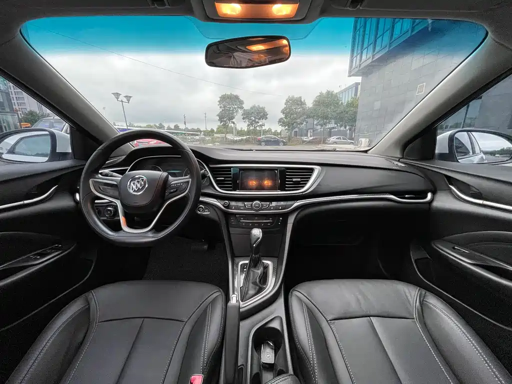 Buick Excelle — миниатюра 8