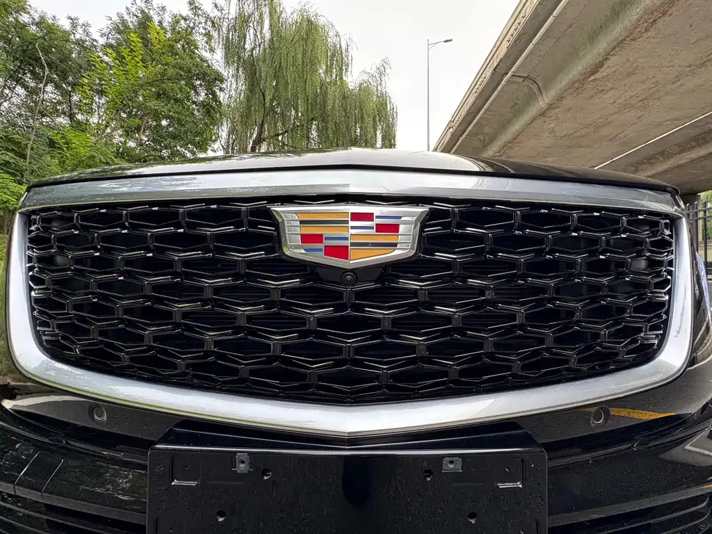 Cadillac XT5 — миниатюра 18