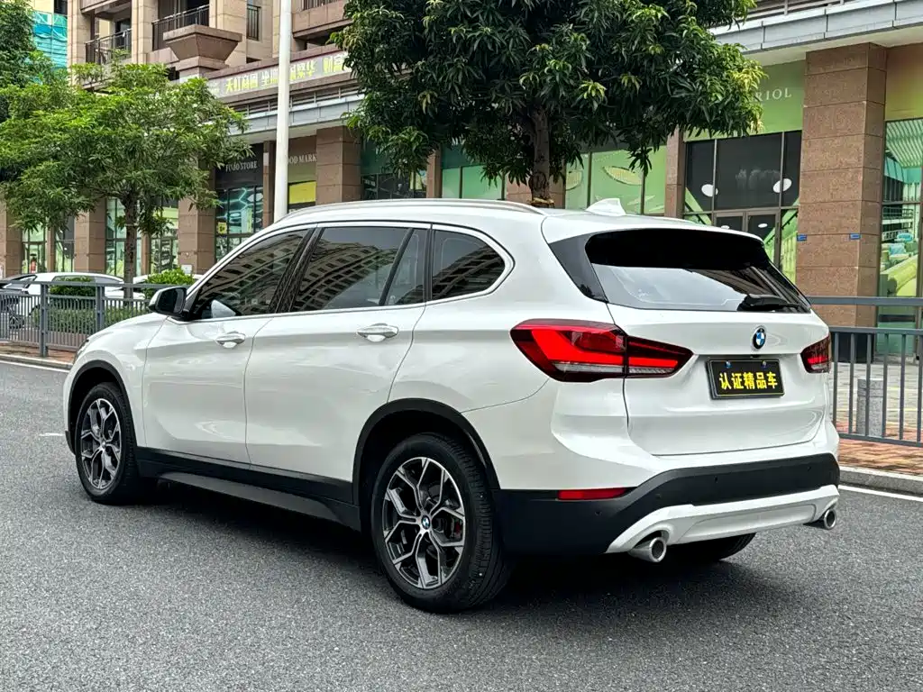 BMW X1 — миниатюра 11