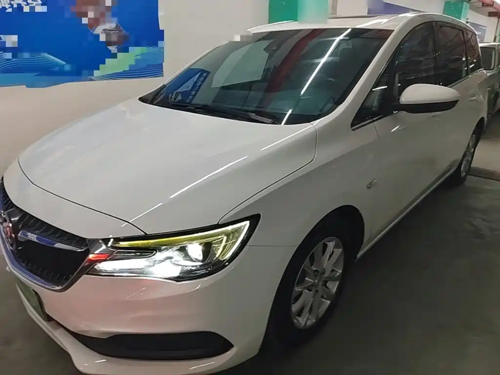 Buick GL6