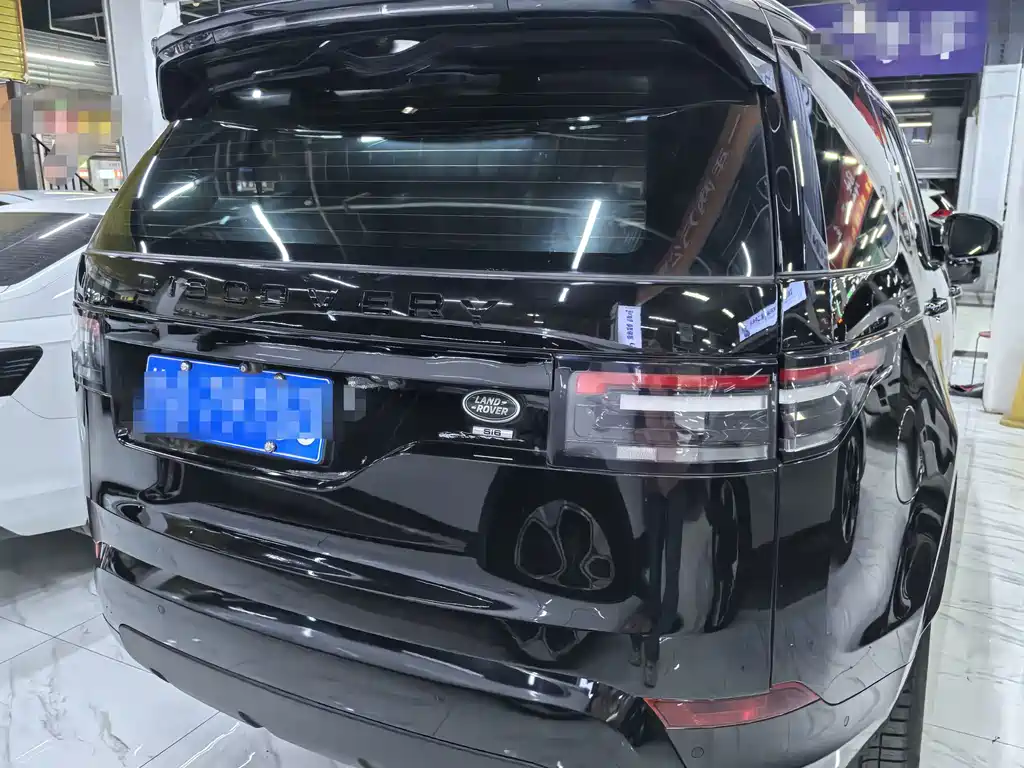 Land Rover Discovery — миниатюра 4