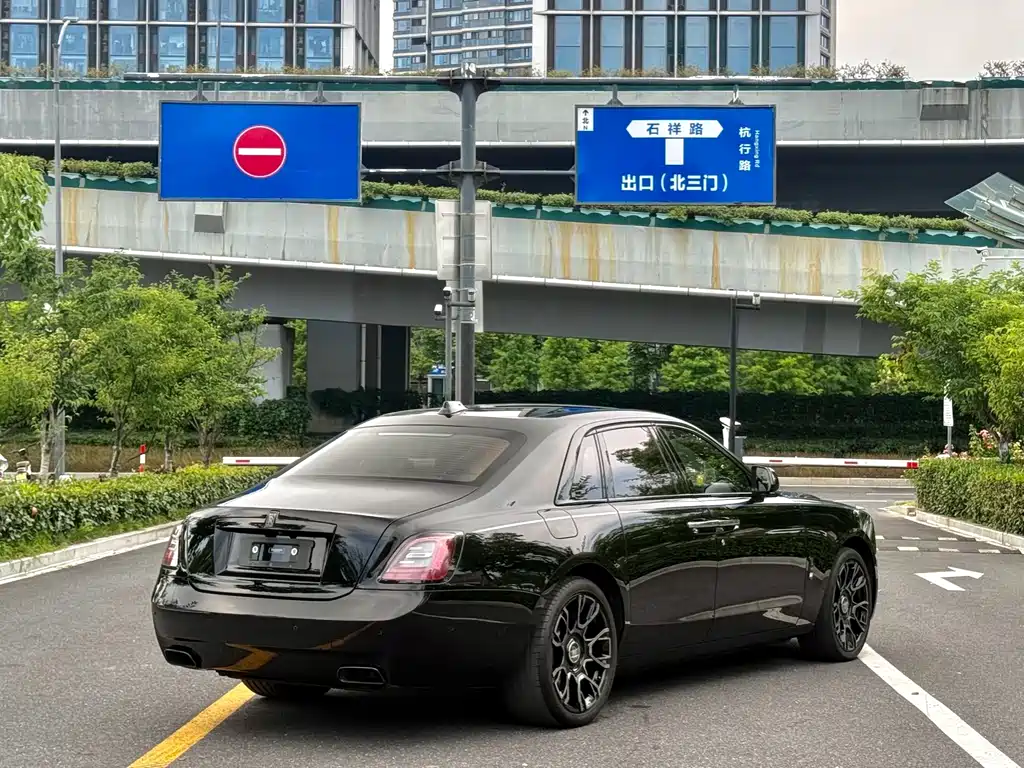 Rolls-Royce Ghost 2022 6.7T Black Badge