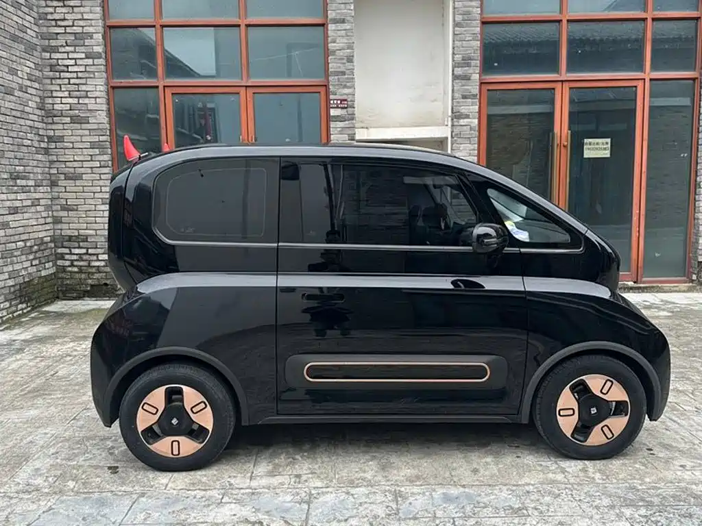 Baojun KiWi EV — миниатюра 5