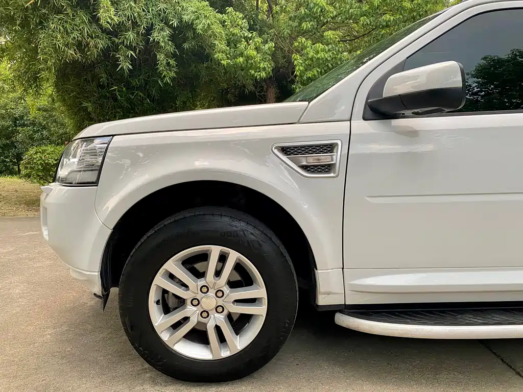 Land Rover Freelander 2 — миниатюра 10