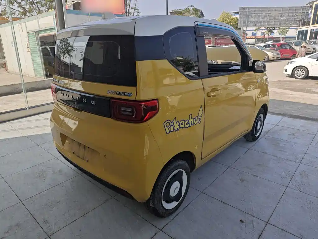 Wuling MINIEV — миниатюра 7