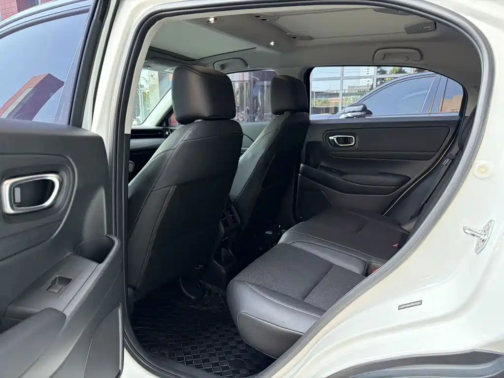 Honda Vezel — миниатюра 5