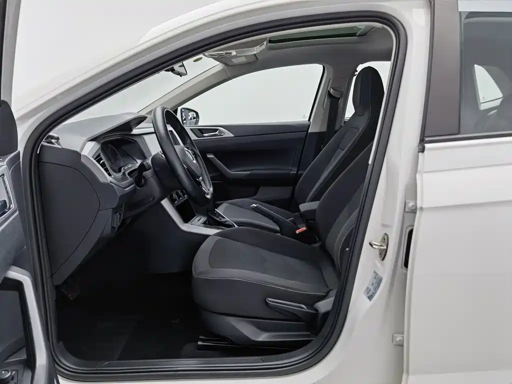 Volkswagen Polo — миниатюра 10