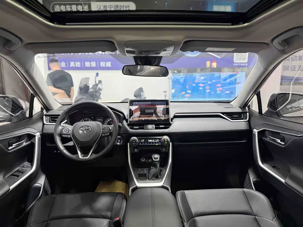 Toyota Wildlander — миниатюра 5