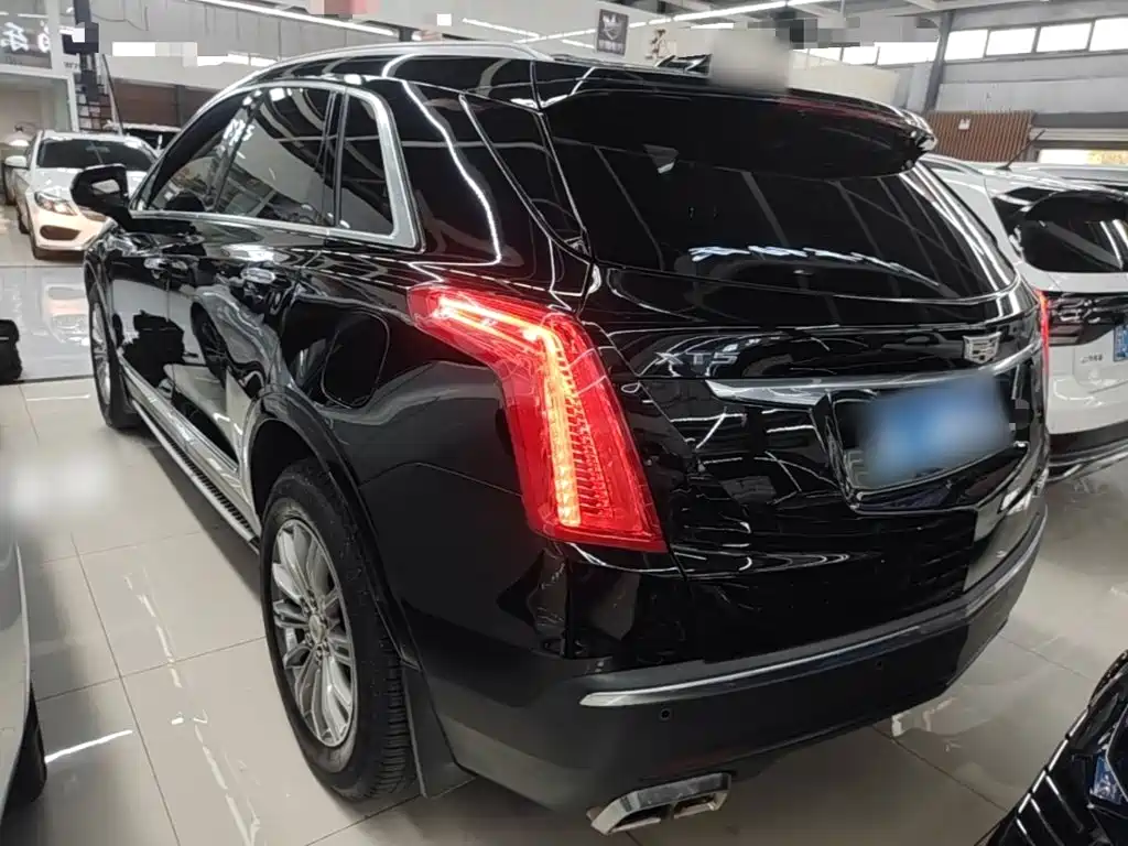 Cadillac XT5 — миниатюра 5