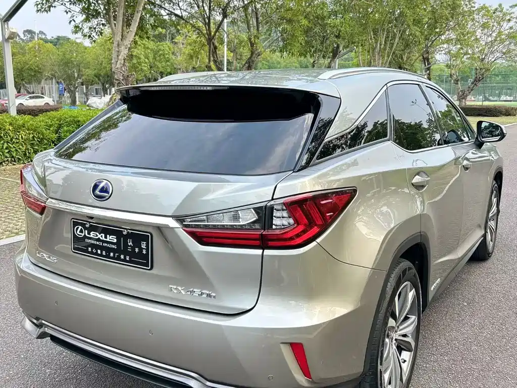 Lexus RX — миниатюра 9