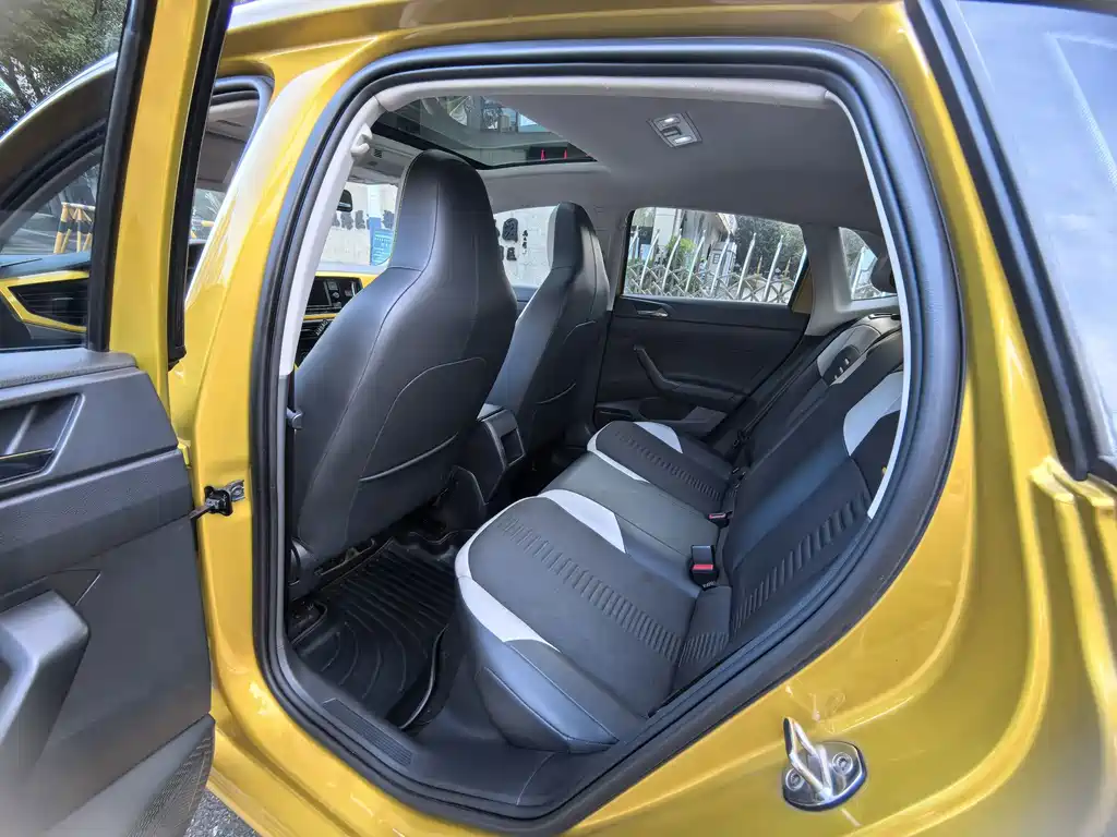 Volkswagen Polo — миниатюра 8