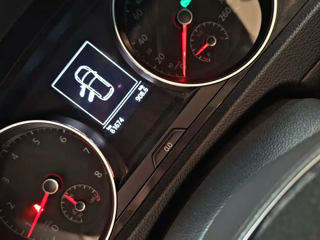 Volkswagen Golf — миниатюра 10