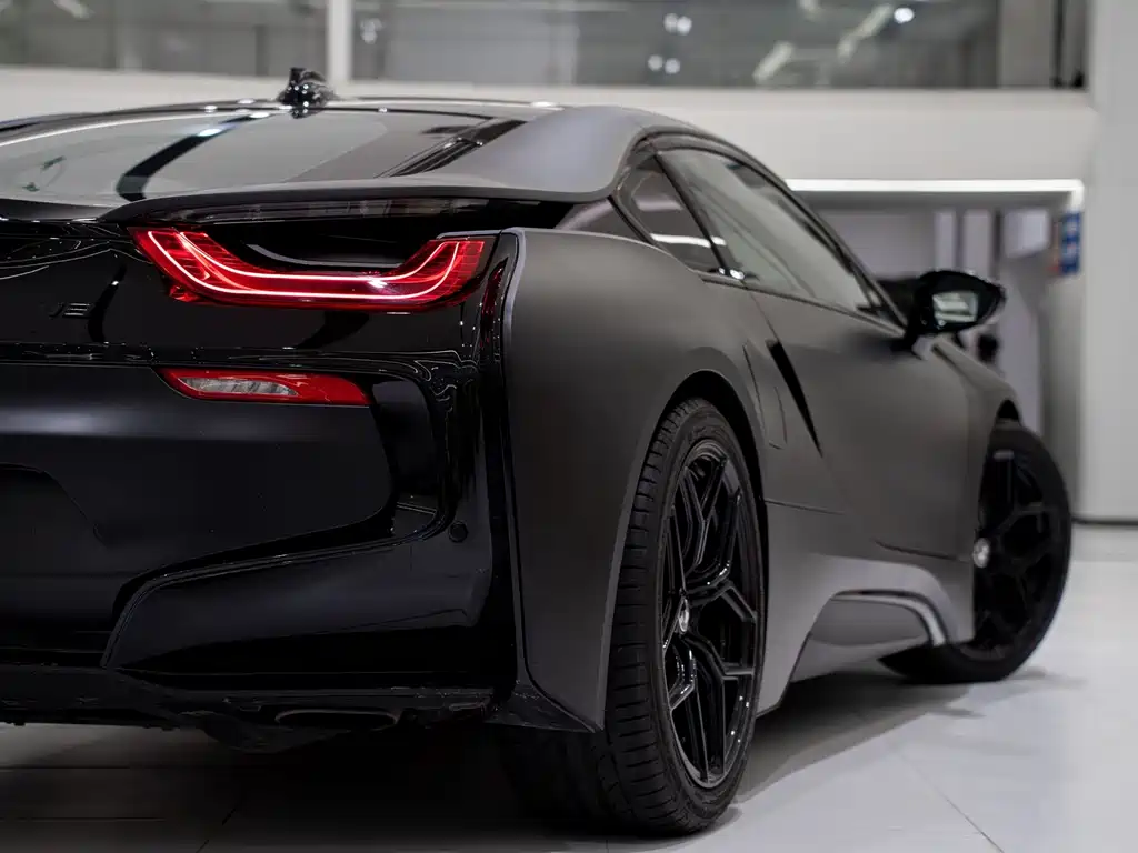 BMW i8 — миниатюра 10