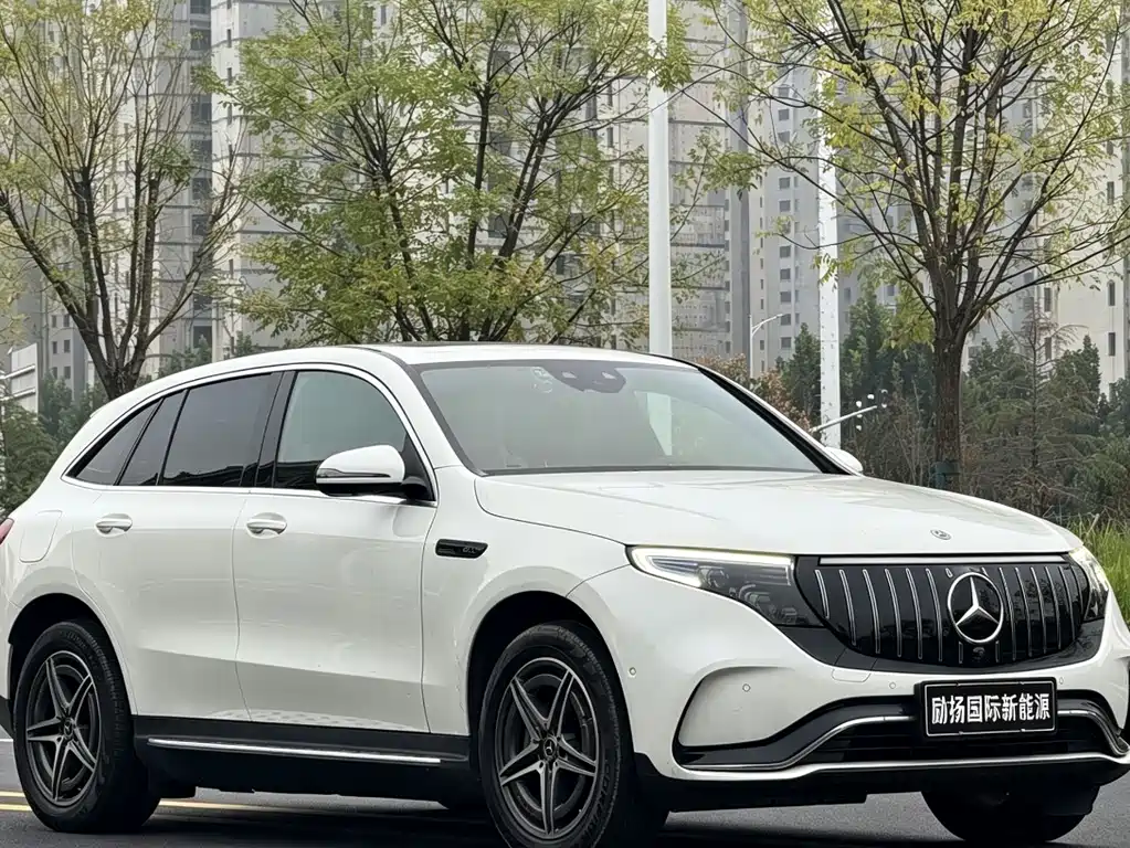Mercedes-Benz EQC — миниатюра 3