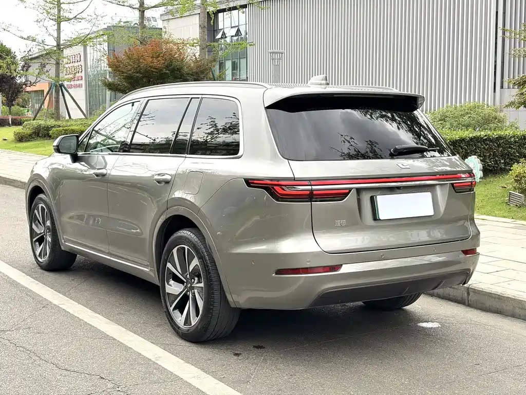 Li Auto Li ONE — миниатюра 9